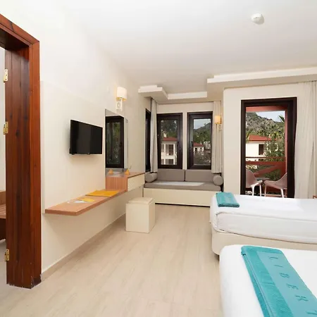 Sundia By Liberty Suncity Hotel