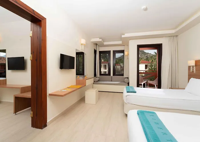 Sundia By Liberty Suncity Hotel