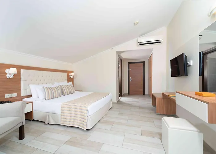 Sundia By Liberty Suncity Hotel Ölüdeniz