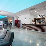 Sundia By Liberty Suncity فندق