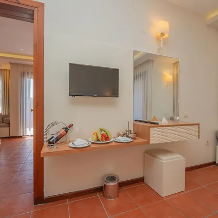 Sundia By Liberty Suncity 4* Ολουντενίζ