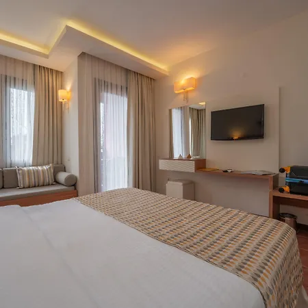 Hotel Sundia By Liberty Suncity 4*