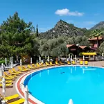 Sundia By Liberty Suncity Hotell 4*